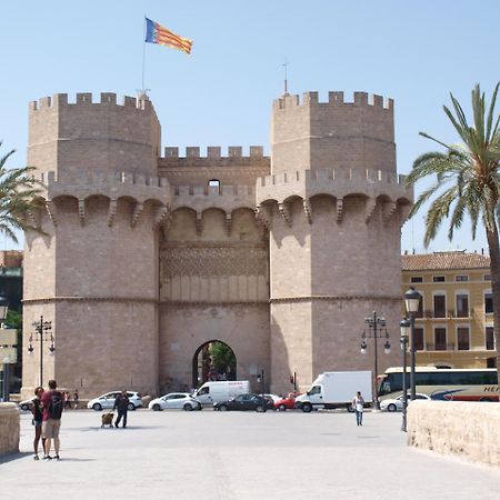 Apartup Central Market III Apartment Valencia Bagian luar foto