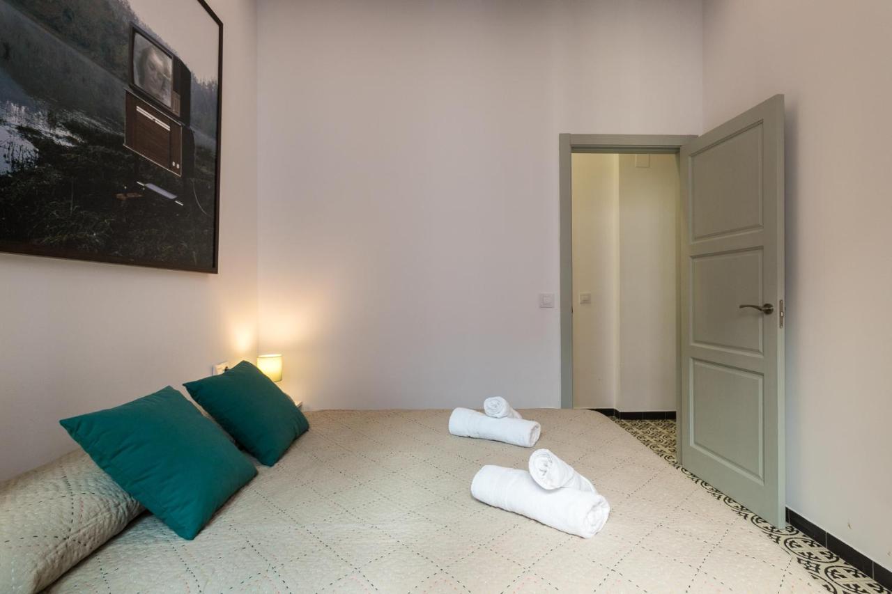 Apartup Central Market III Apartment Valencia Bagian luar foto